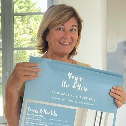 What to Look for in a Yoga Teacher Training Program: Your Dubai Guide to Authentic, Accredited YTT