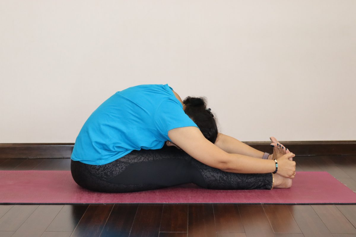 Unwind and Unfold: Gentle Yoga for Stiff Bodies and Stressful Days in Dubai